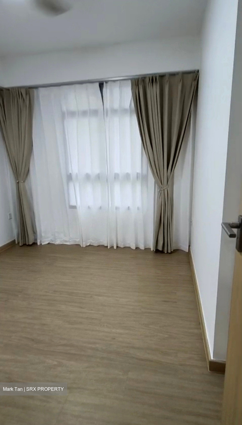 Blk 215A Kovan Wellspring (Hougang), HDB 4 Rooms #638205721